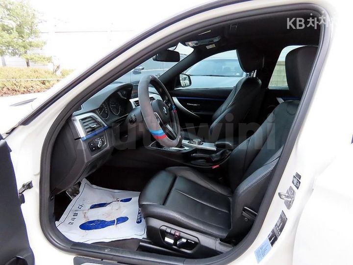 BMW 3 Series 2016 WBA8E9108GK437408 — 5