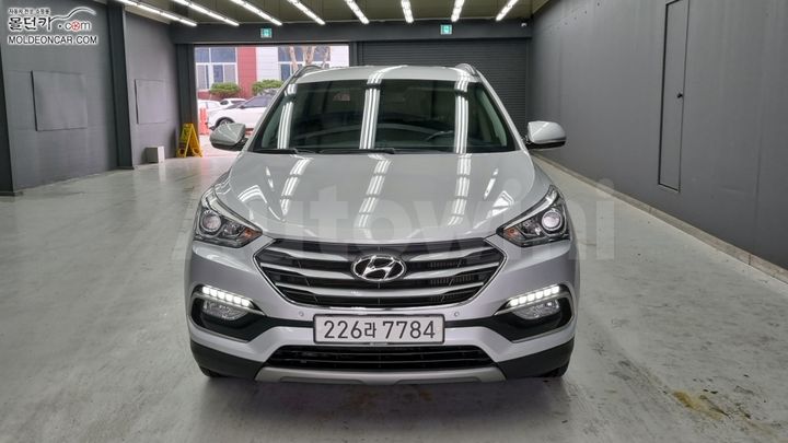 Hyundai SantaFe 2017 — 3