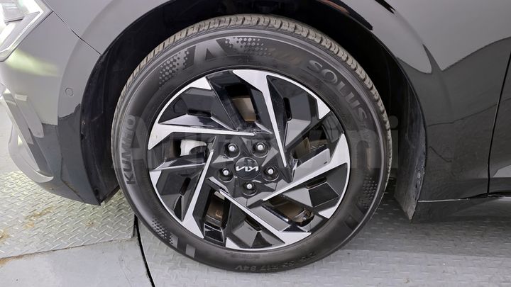 Kia K5 2024 — 5