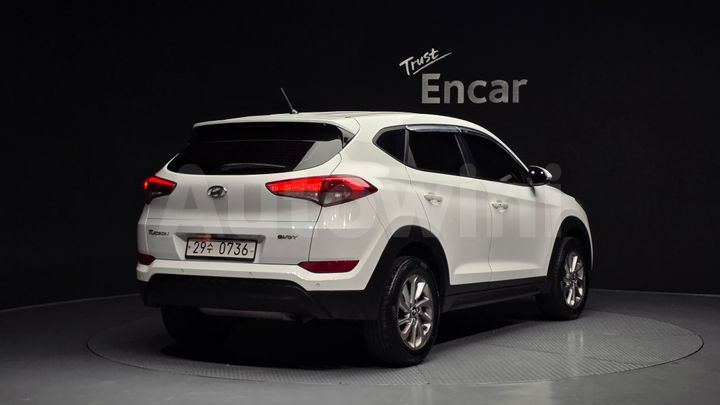 Hyundai Tucson 2016 — 2