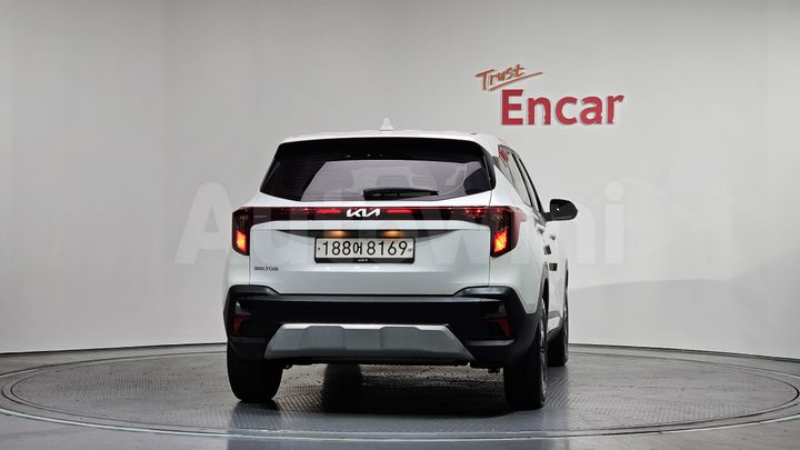 Kia Seltos 2025 — 4