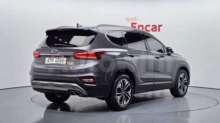 Hyundai SantaFe 2019 — 2