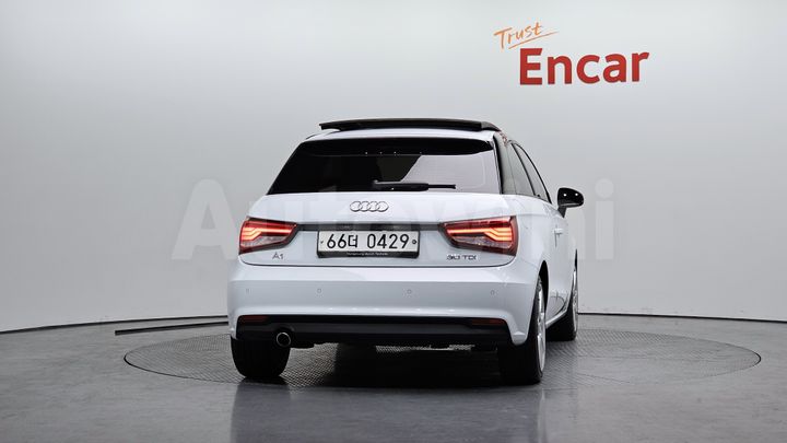 Audi A1 2015 — 4