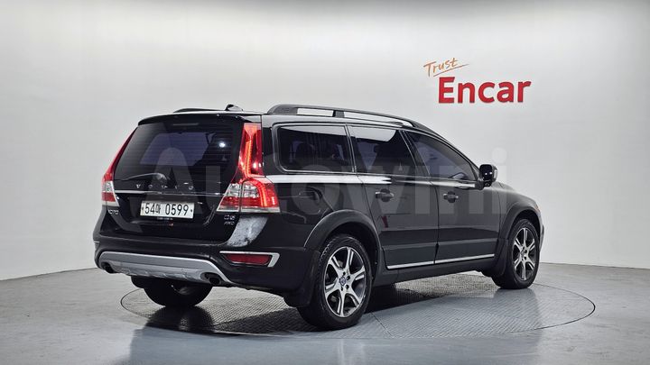 Volvo XC70 2014 — 2