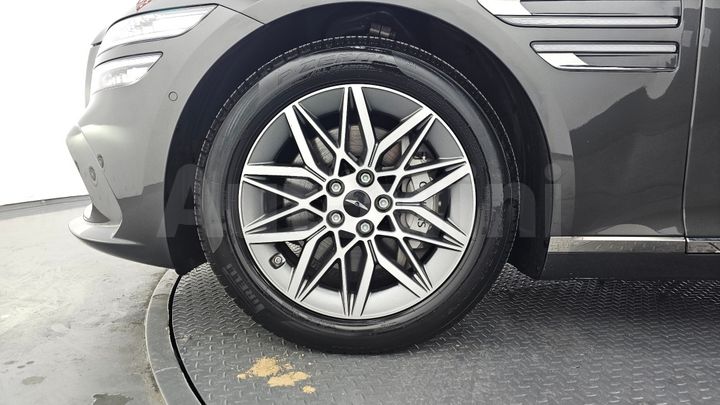 Genesis G80 2025 — 5