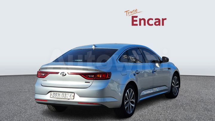 Renault SM6 2016 — 2