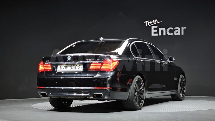 BMW 7 Series 2015 — 2