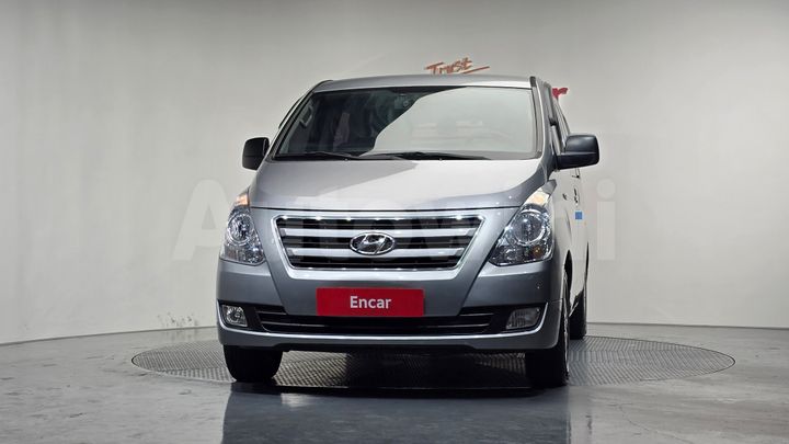 Hyundai Starex 2017 — 3