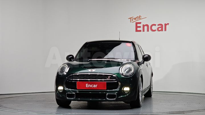 Mini Cooper 2015 — 3