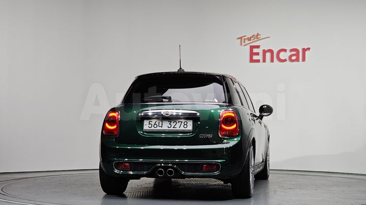 Mini Cooper 2015 — 4