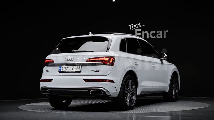 Audi Q5 2021 — 2