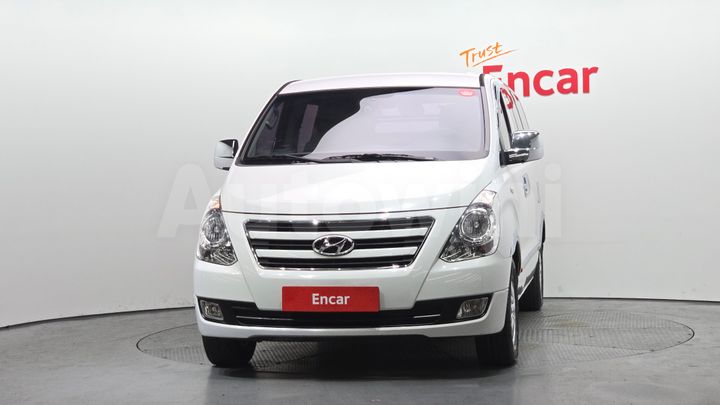 Hyundai Starex 2017 — 3