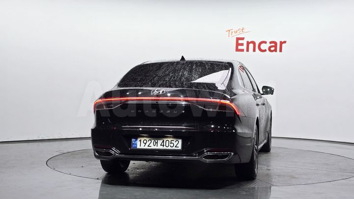 Hyundai Grandeur 2021 — 3