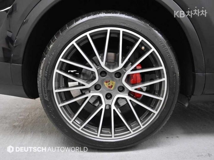 Porsche Cayenne 2019 — 5