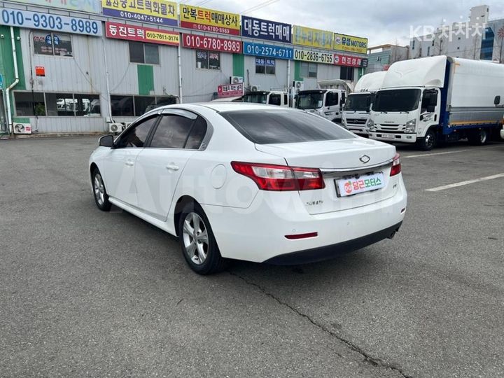 Renault SM5 2011 — 4
