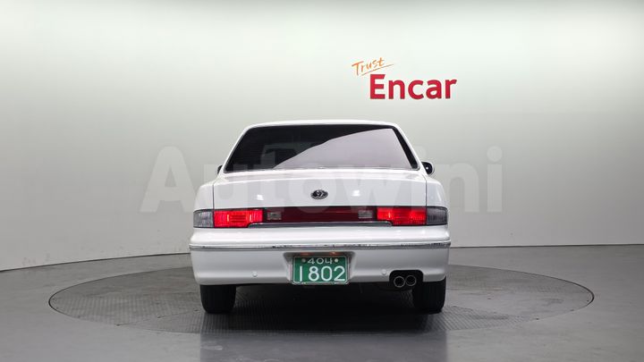 Hyundai Dynasty 2003 — 4