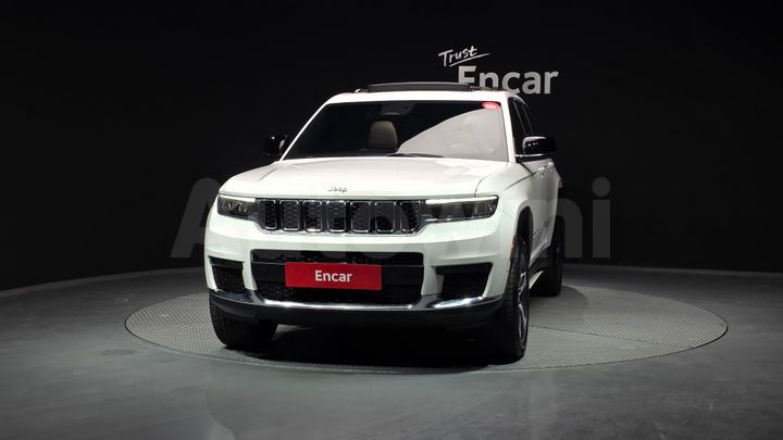 Jeep Cherokee 2023 — 3