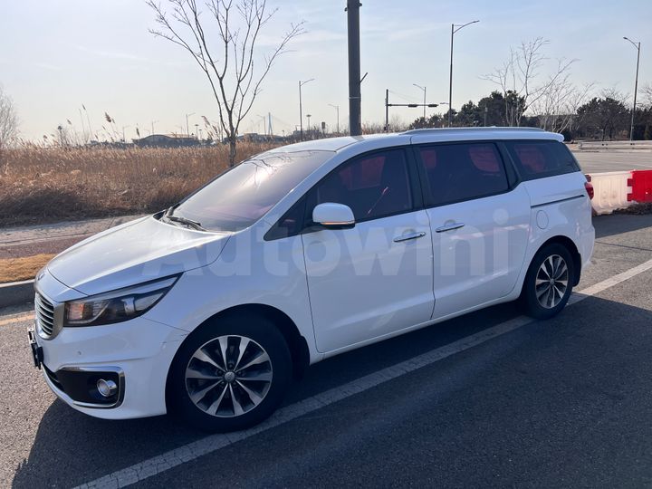 Kia Carnival 2017 — 3