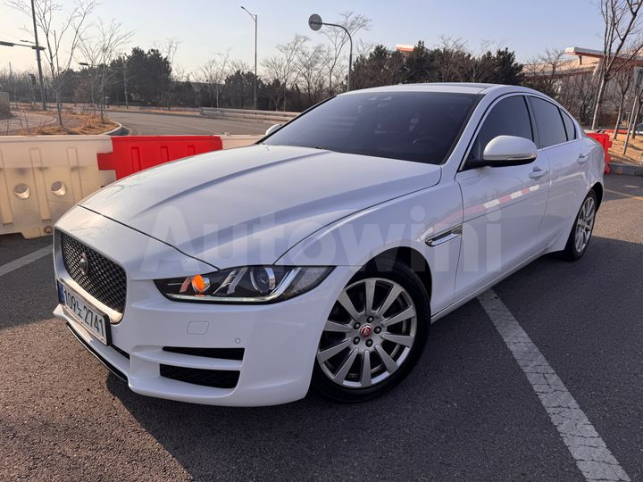 Jaguar XE 2016 — 2