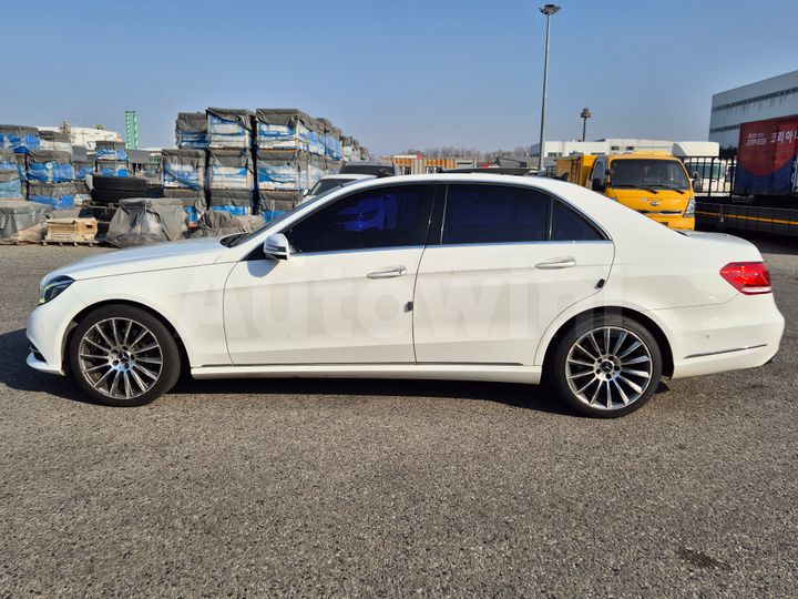 Mercedes Benz E Class 2014 — 3