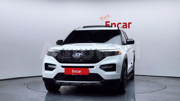 Ford Explorer 2021 — 3