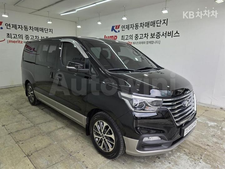 Hyundai Starex 2020 — 2