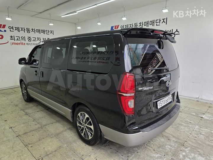 Hyundai Starex 2020 — 5