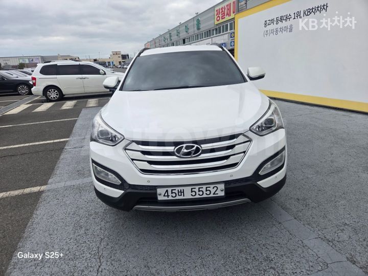 Hyundai SantaFe 2015 — 2