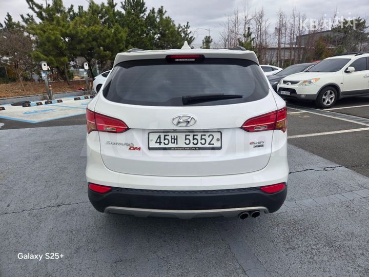 Hyundai SantaFe 2015 — 3
