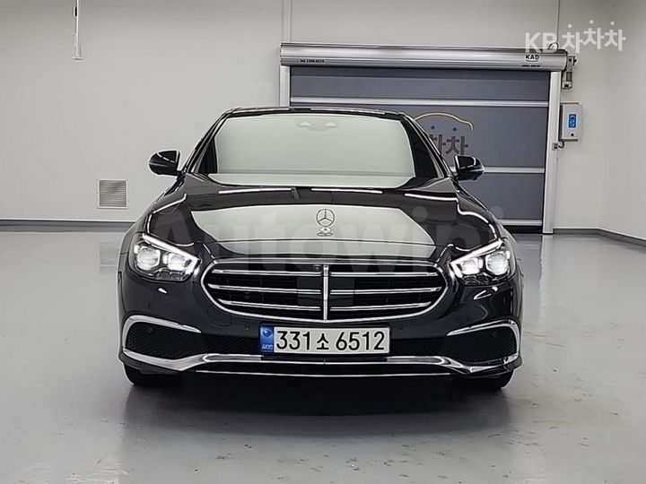 Mercedes-Benz E Class 2021 — 2