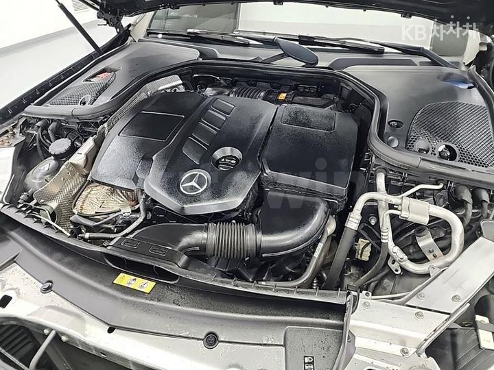 Mercedes-Benz E Class 2021 — 5