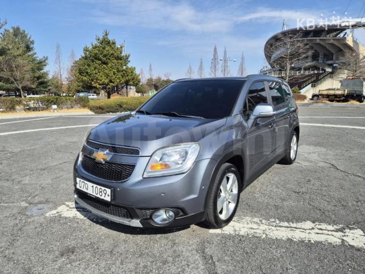 Chevrolet Orlando 2018 — 2