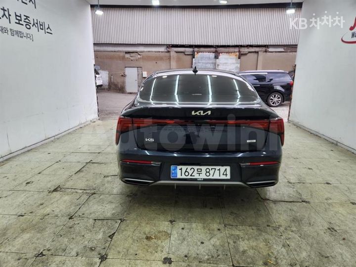 Kia K5 2024 — 4