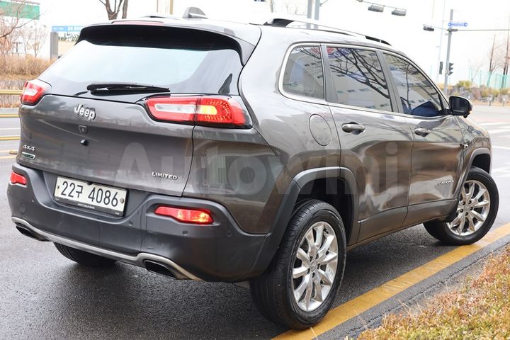 Jeep Cherokee 2015 — 3