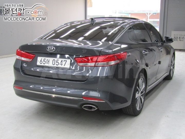 Kia K5 2015 KNAGW411BGA002404 — 3