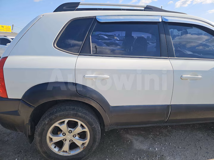 Hyundai Tucson 2009 — 4