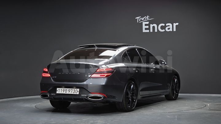 Genesis G70 2021 — 2