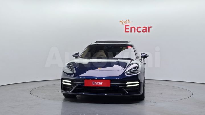 Porsche Panamera 2021 — 3