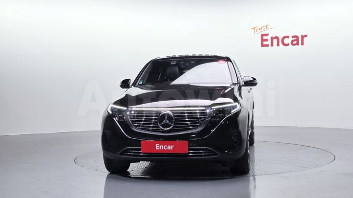 Mercedes Benz EQC 2020 — 3