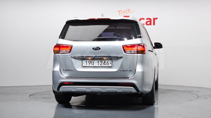 Kia Carnival 2016 — 4