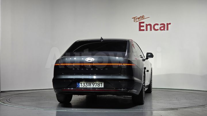 Hyundai Grandeur 2023 — 4