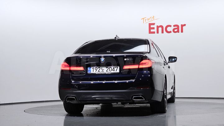 BMW 5 Series 2023 — 4