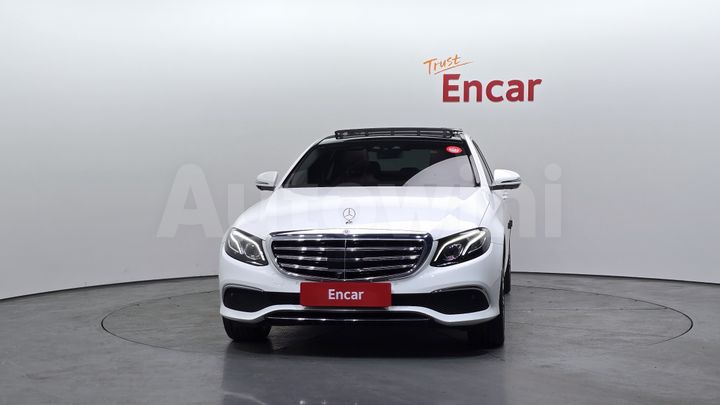 Mercedes-Benz E Class 2017 — 3
