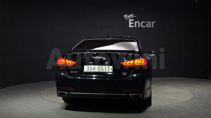 Hyundai Genesis 2016 — 4