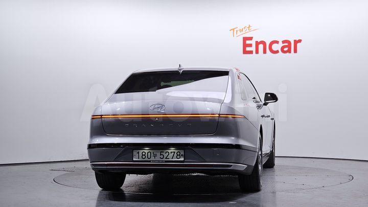 Hyundai Grandeur 2023 — 4