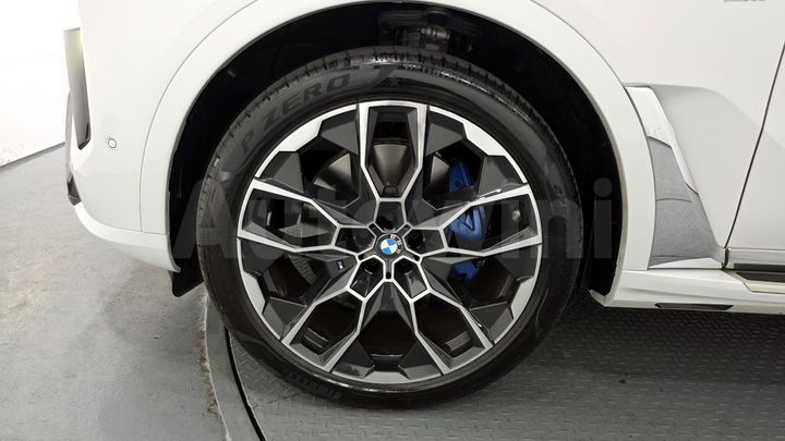 BMW X7 2025 — 5