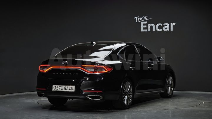 Hyundai Grandeur 2018 — 2