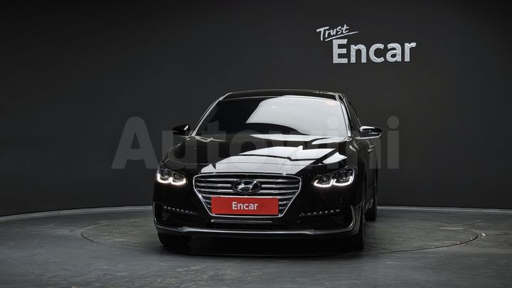 Hyundai Grandeur 2018 — 3