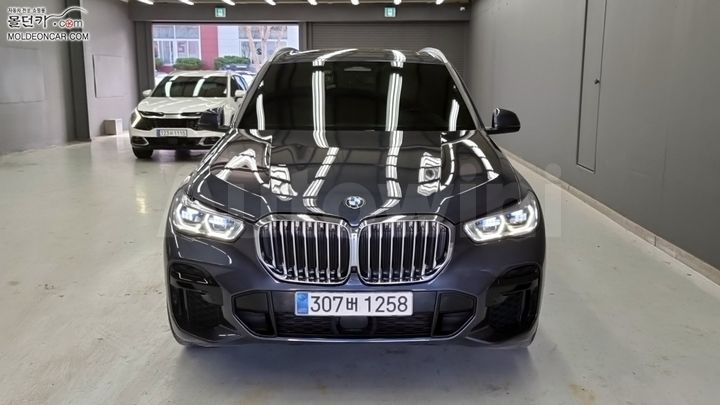 BMW X5 2022 — 3
