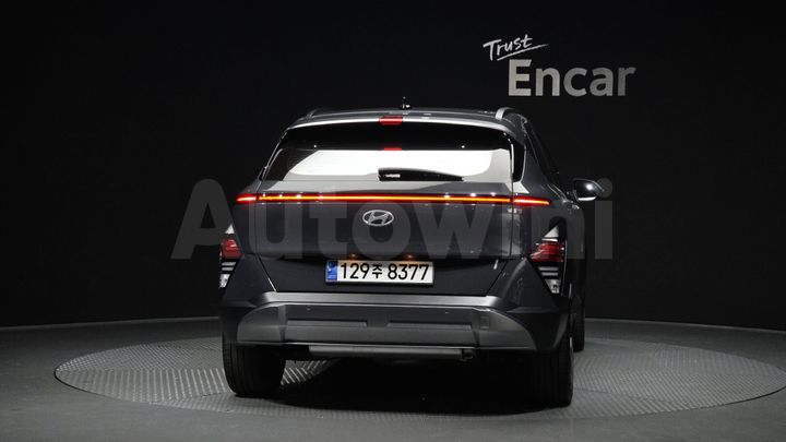 Hyundai Kona 2025 — 4